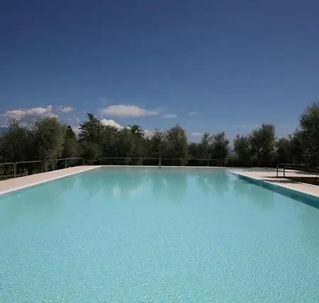 In Villaggio Sanghen Mit Garten, Terrasse Und Gemeinsamem Pool Appartement Manerba del Garda